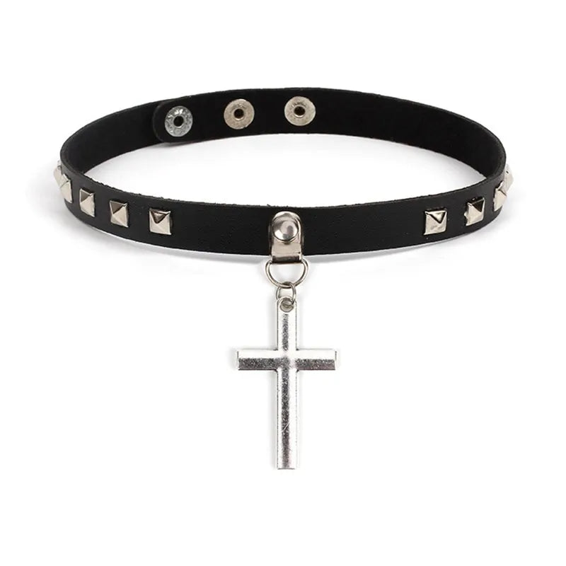 Cross Choker